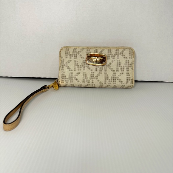 Michael Kors Logo Jet Set Continental Wallet Wristlet Vanilla/Gold - Picture 1 of 9